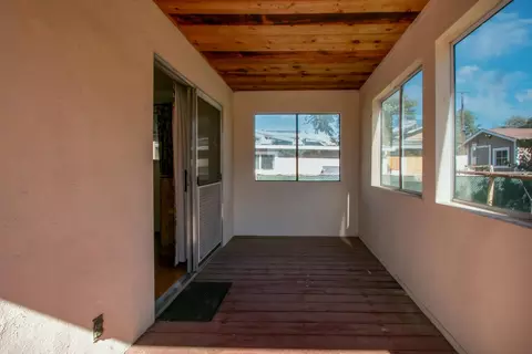 Exterior - 9156 Crown St, Orangevale, CA 95662 photo 2 of 11