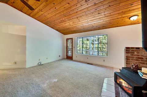 Living - 1731 Jacobs Way, Placerville, CA 95667 photo 2 of 6