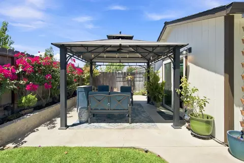 Exterior - 1462 W 4th St, Ripon, CA 95366 photo 6 of 10