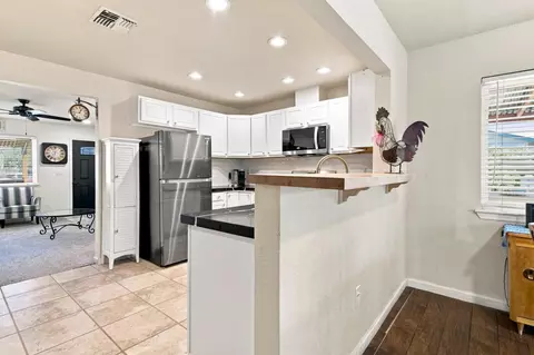 Kitchen - 1462 W 4th St, Ripon, CA 95366 photo 5 of 5