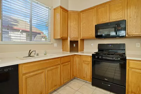 Kitchen - 1922 Northgate Dr, Manteca, CA 95336 photo 3 of 3