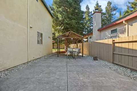 Exterior - 1922 Northgate Dr, Manteca, CA 95336 photo 6 of 9
