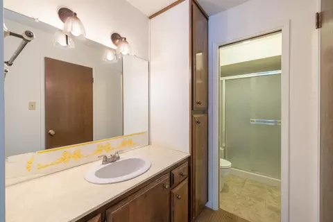 Bath - 3555 Appleton Way, Stockton, CA 95219 photo 1 of 2