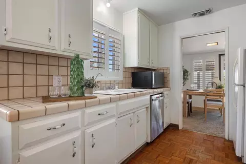 Kitchen - 335 E Robinhood Dr, Stockton, CA 95207 photo 2 of 4