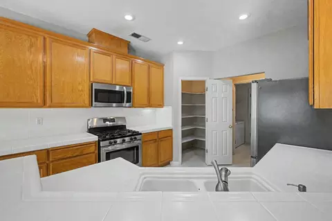 Kitchen - 1338 Christopher Dr, Merced, CA 95340 photo 2 of 4