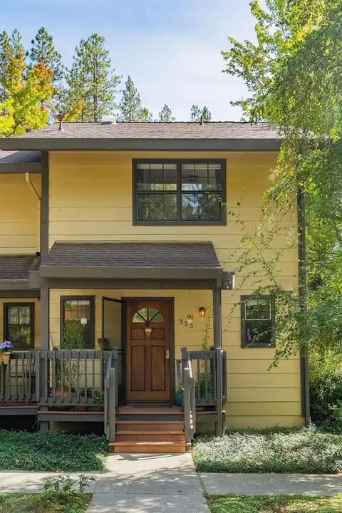 325 Gracie Rd, Nevada City, CA 95959