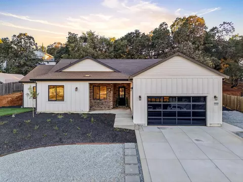 3284 Oxford Rd, Cameron Park, CA 95682