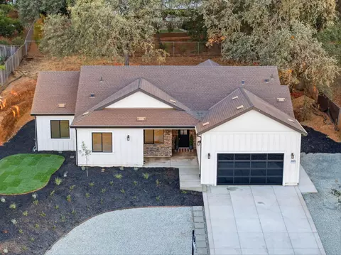 Exterior - 3284 Oxford Rd, Cameron Park, CA 95682 photo 2 of 8