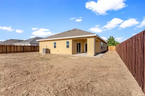 Exterior - 4426 Sundari Ave, Olivehurst, CA 95961 photo 9 of 14