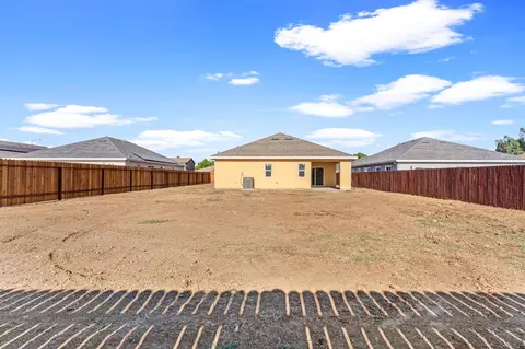 Exterior - 4426 Sundari Ave, Olivehurst, CA 95961 photo 11 of 14