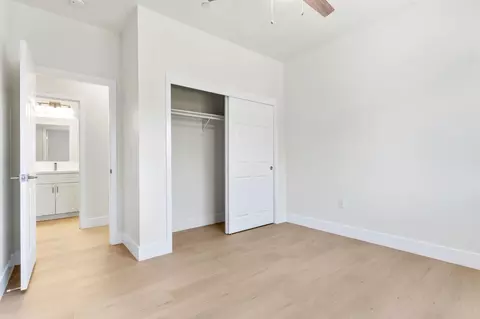 Bedroom - 4426 Sundari Ave, Olivehurst, CA 95961 photo 6 of 8