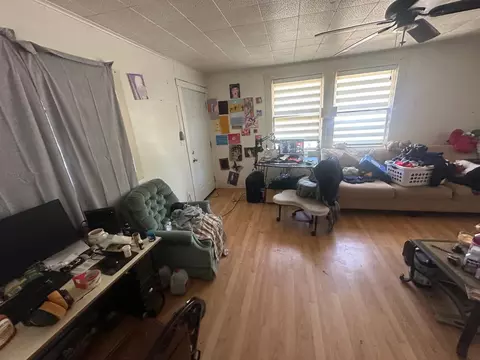 Living - 996 Gilstrap, Gridley, CA 95948 photo 3 of 3