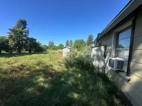 Exterior - 996 Gilstrap, Gridley, CA 95948 photo 5 of 9
