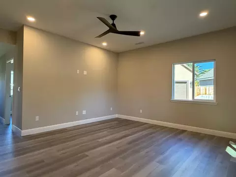 Living - 715 Cambridge Ct, Tracy, CA 95377 photo 1 of 2