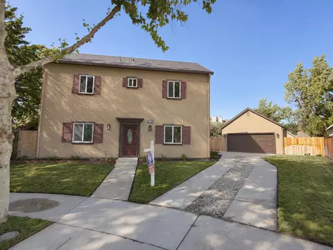 Exterior - 715 Cambridge Ct, Tracy, CA 95377 photo 4 of 7