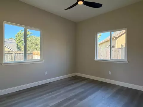 Bedroom - 715 Cambridge Ct, Tracy, CA 95377 photo 2 of 5