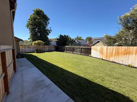 Exterior - 715 Cambridge Ct, Tracy, CA 95377 photo 5 of 7