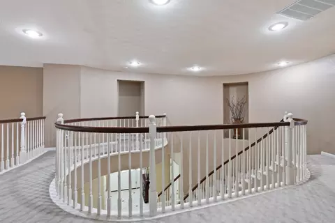 Entry Way - 935 Shortland Cir, Manteca, CA 95337 photo 12 of 13