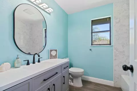 Bath - 2501 Merle Ave, Modesto, CA 95355 photo 8 of 8