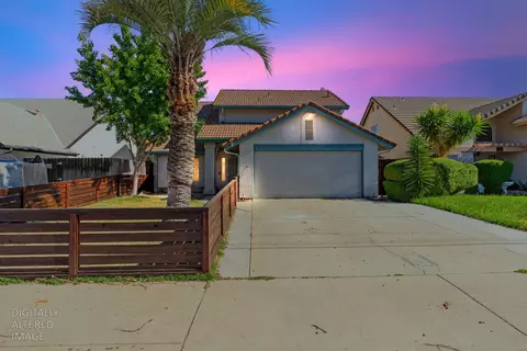Exterior - 2501 Merle Ave, Modesto, CA 95355 photo 2 of 7