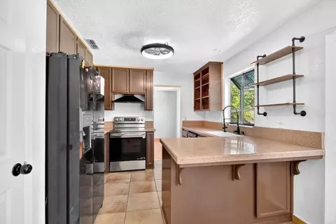 Kitchen - 2501 Merle Ave, Modesto, CA 95355 photo 2 of 3