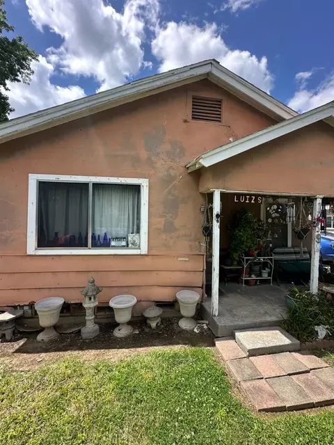 Exterior - 1059 Indiana, Gridley, CA 95948 photo 8 of 19