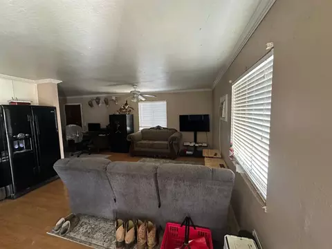 Living - 1059 Indiana, Gridley, CA 95948 photo 3 of 3