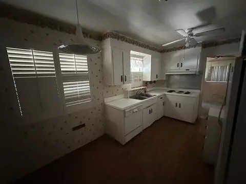 Kitchen - 1445 Cedar, Gridley, CA 95948 photo 2 of 2