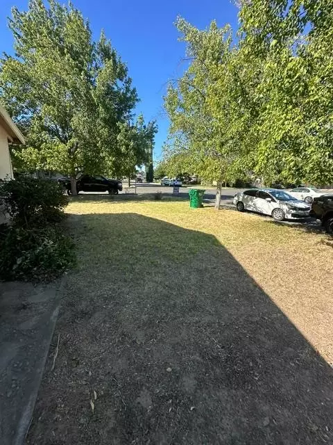 Exterior - 1445 Cedar, Gridley, CA 95948 photo 5 of 10