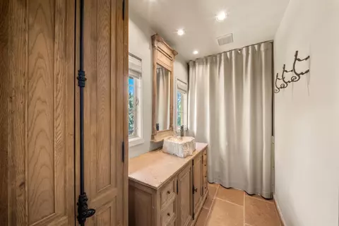 Bath - 300 El Rio Ave, Modesto, CA 95354 photo 3 of 3