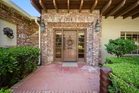 Other - 300 El Rio Ave, Modesto, CA 95354 photo 1 of 10