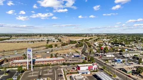 View/Area - 585 Morgan Ct, Merced, CA 95341 photo 9 of 11