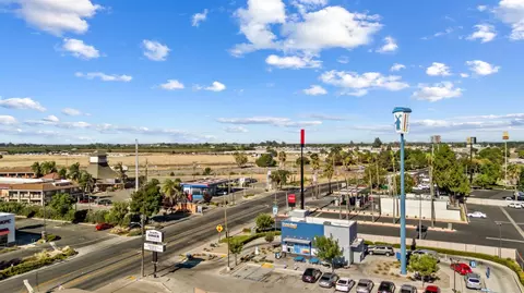 View/Area - 585 Morgan Ct, Merced, CA 95341 photo 7 of 11