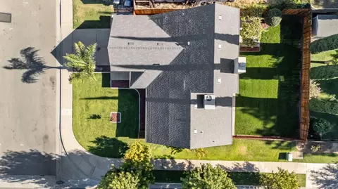 View/Area - 585 Morgan Ct, Merced, CA 95341 photo 3 of 11