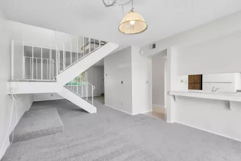 Living - 4030 Knoll Top Ct, Carmichael, CA 95608 photo 3 of 3