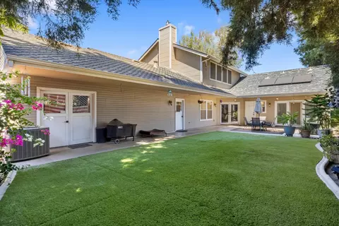 Exterior - 1900 Lakeshore Dr, Modesto, CA 95355 photo 7 of 8