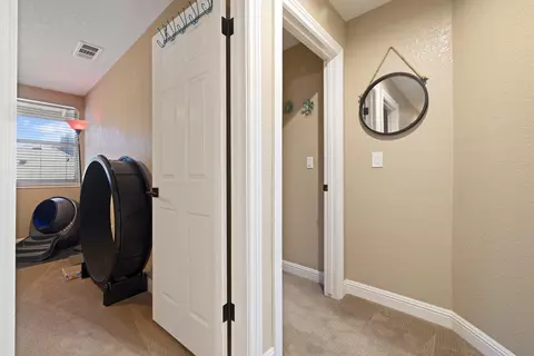 Entry Way - 1900 Lakeshore Dr, Modesto, CA 95355 photo 13 of 14