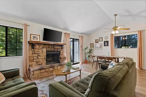 7409 Auburn Oaks Ct #H, Citrus Heights, CA 95621