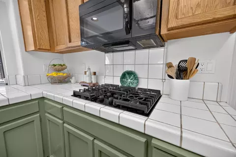 Kitchen - 1315 Eagle St, Tracy, CA 95376 photo 5 of 5