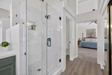 Bath - 1315 Eagle St, Tracy, CA 95376 photo 4 of 5
