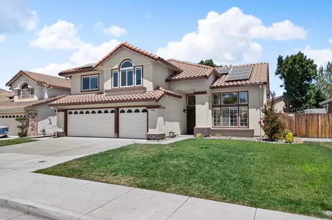 Exterior - 1315 Eagle St, Tracy, CA 95376 photo 2 of 9