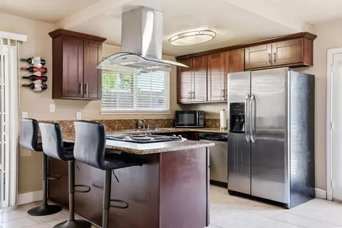 Kitchen - 7646 Plaid Cir, Antelope, CA 95843 photo 2 of 8
