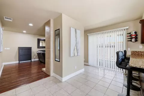 Entry Way - 7646 Plaid Cir, Antelope, CA 95843 photo 7 of 8