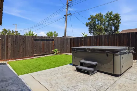 Exterior - 7646 Plaid Cir, Antelope, CA 95843 photo 17 of 18