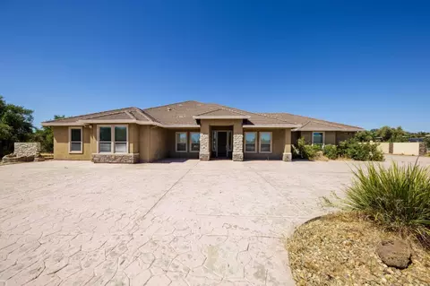 5004 Lake View Rd, Valley Springs, CA 95252