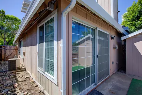 Exterior - 1247 Aspen St, Merced, CA 95340 photo 4 of 5