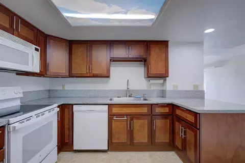 Kitchen - 1247 Aspen St, Merced, CA 95340 photo 1 of 2