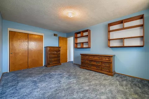Bedroom - 5800 Mohican Dr, Manteca, CA 95336 photo 5 of 5