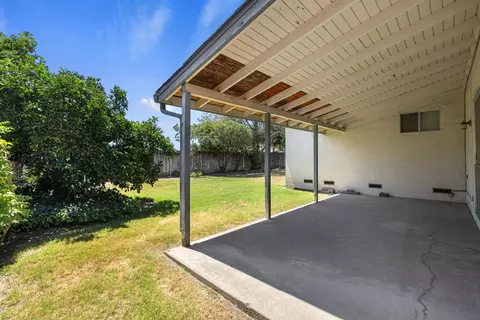 Exterior - 5800 Mohican Dr, Manteca, CA 95336 photo 3 of 8