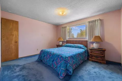 Bedroom - 5800 Mohican Dr, Manteca, CA 95336 photo 1 of 5